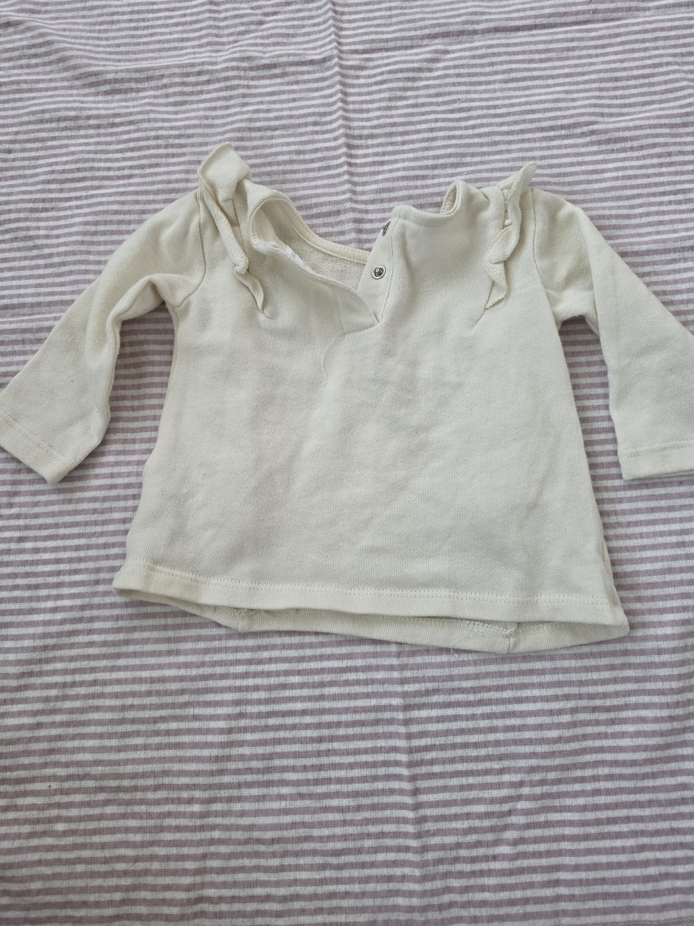 Grayson Mini Butterfly Ruffle Sweatshirt | 3–6M - Picture 2 of 3